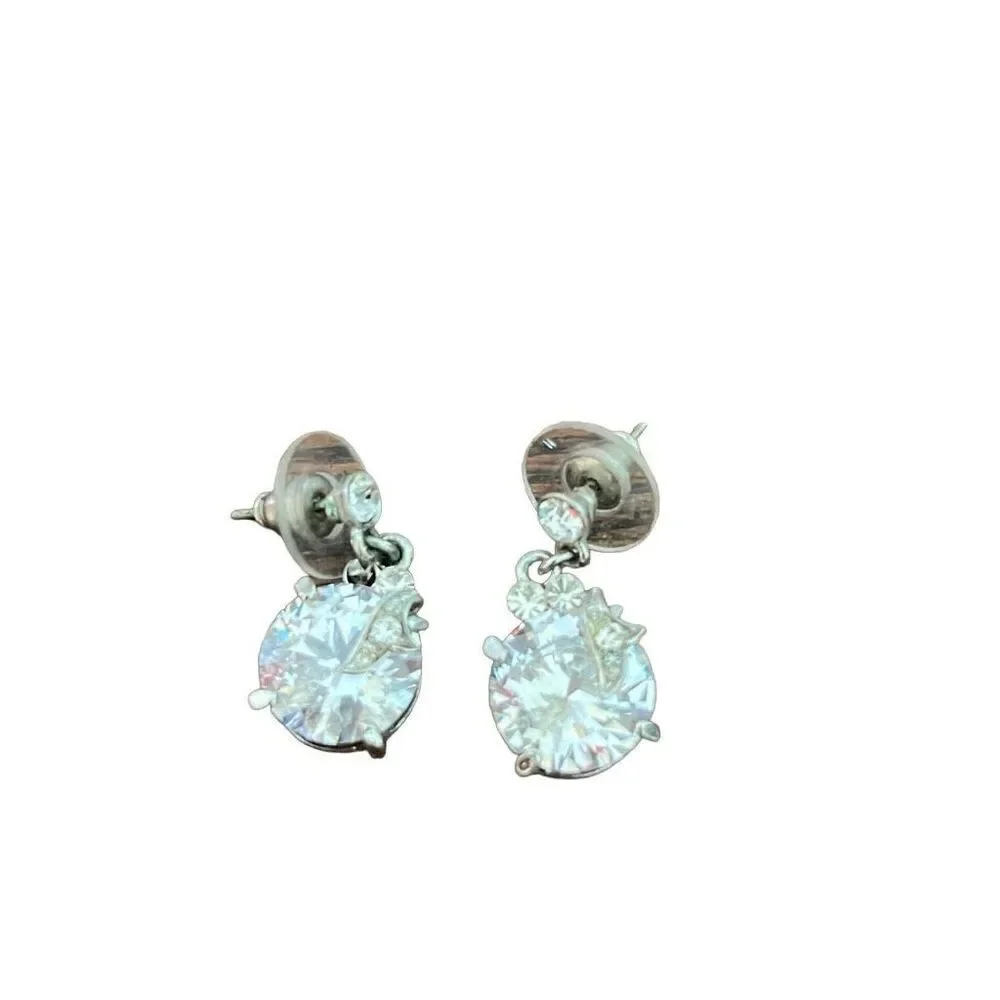 Lot of 2 pairs earrings and pendant